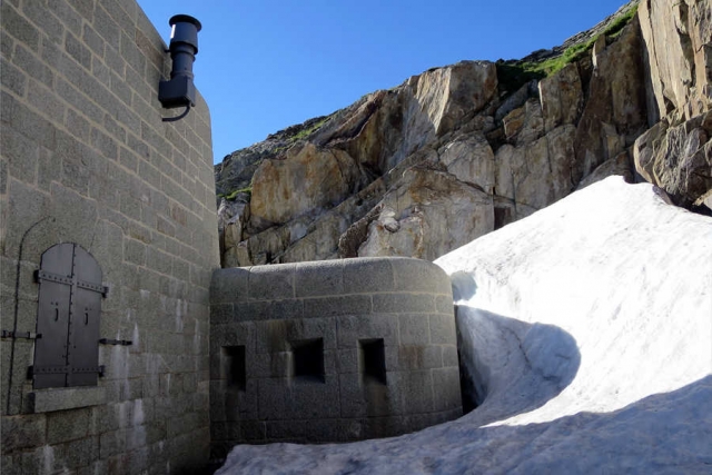 Schweiz - Rundreise zu den Befestigungsanlage in den Alpen