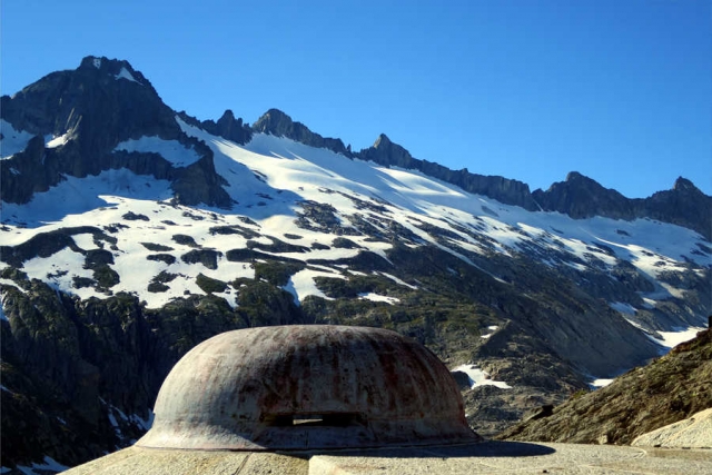 Schweiz - Rundreise zu den Befestigungsanlage in den Alpen