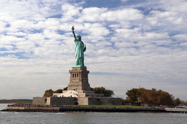 Die US-Kriegsflotte und die Anlagen der Küstenverteidigung an der Ostküste der USA