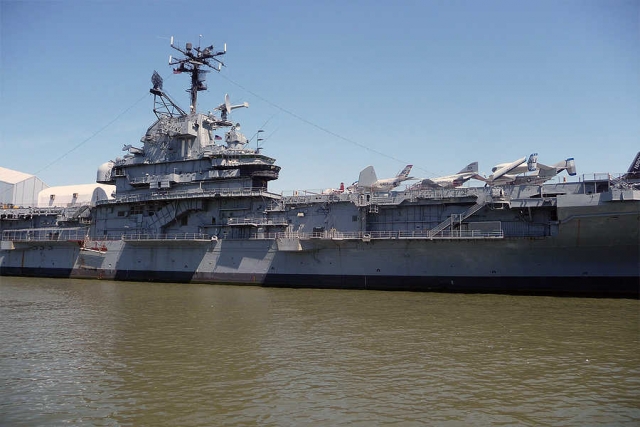 Die US-Kriegsflotte und die Anlagen der Küstenverteidigung an der Ostküste der USA