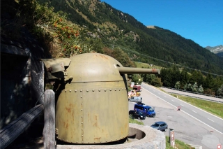 Schweiz - Rundreise zu den Befestigungsanlage in den Alpen